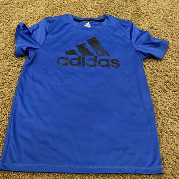 Adidas shirts - Picture 5 of 10